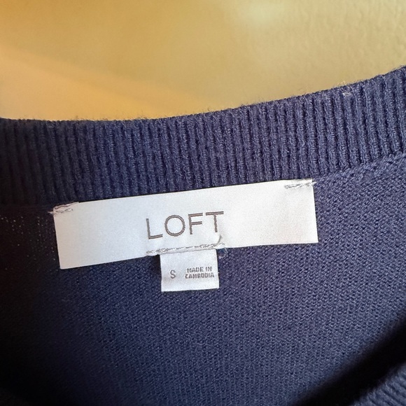 LOFT Deep Blue Knit Top size Small - Picture 4 of 11